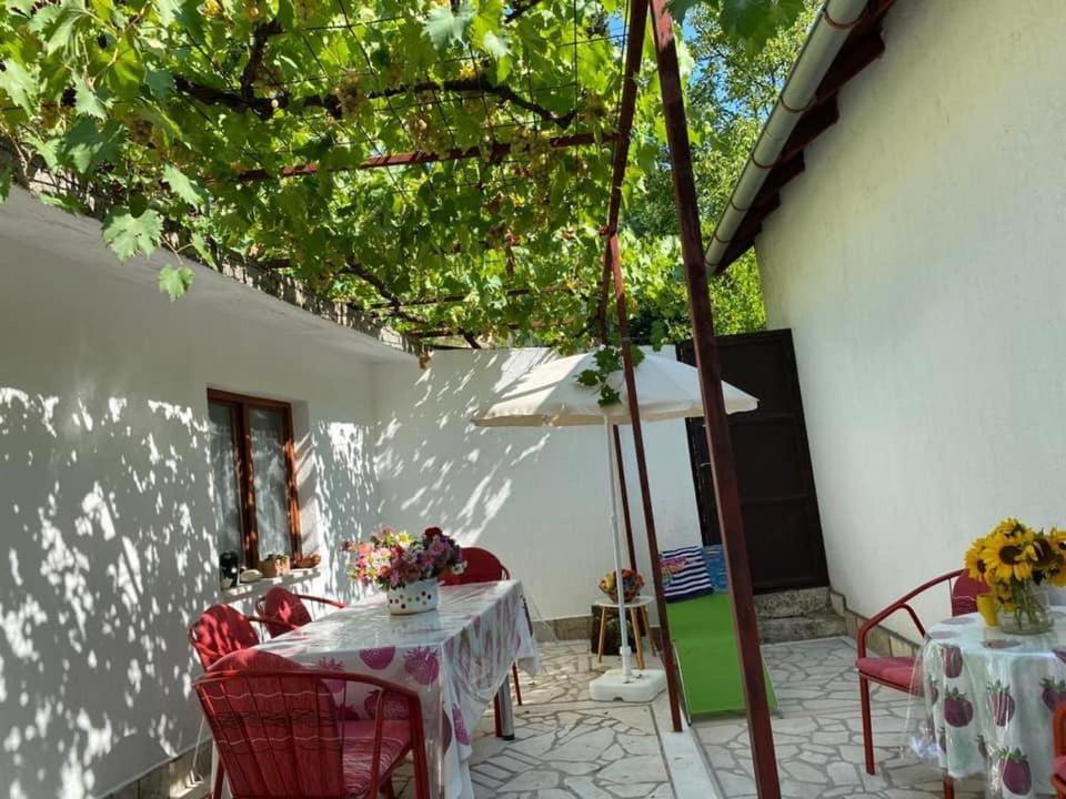 Holiday Home Sarin Most Stolac Esterno foto